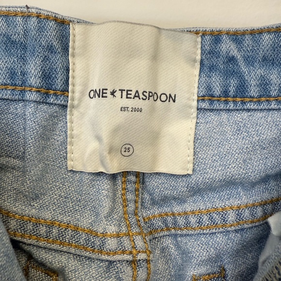 One Teaspoon Light Blue Distressed Boyfriend Jeans - Picture 5 of 6